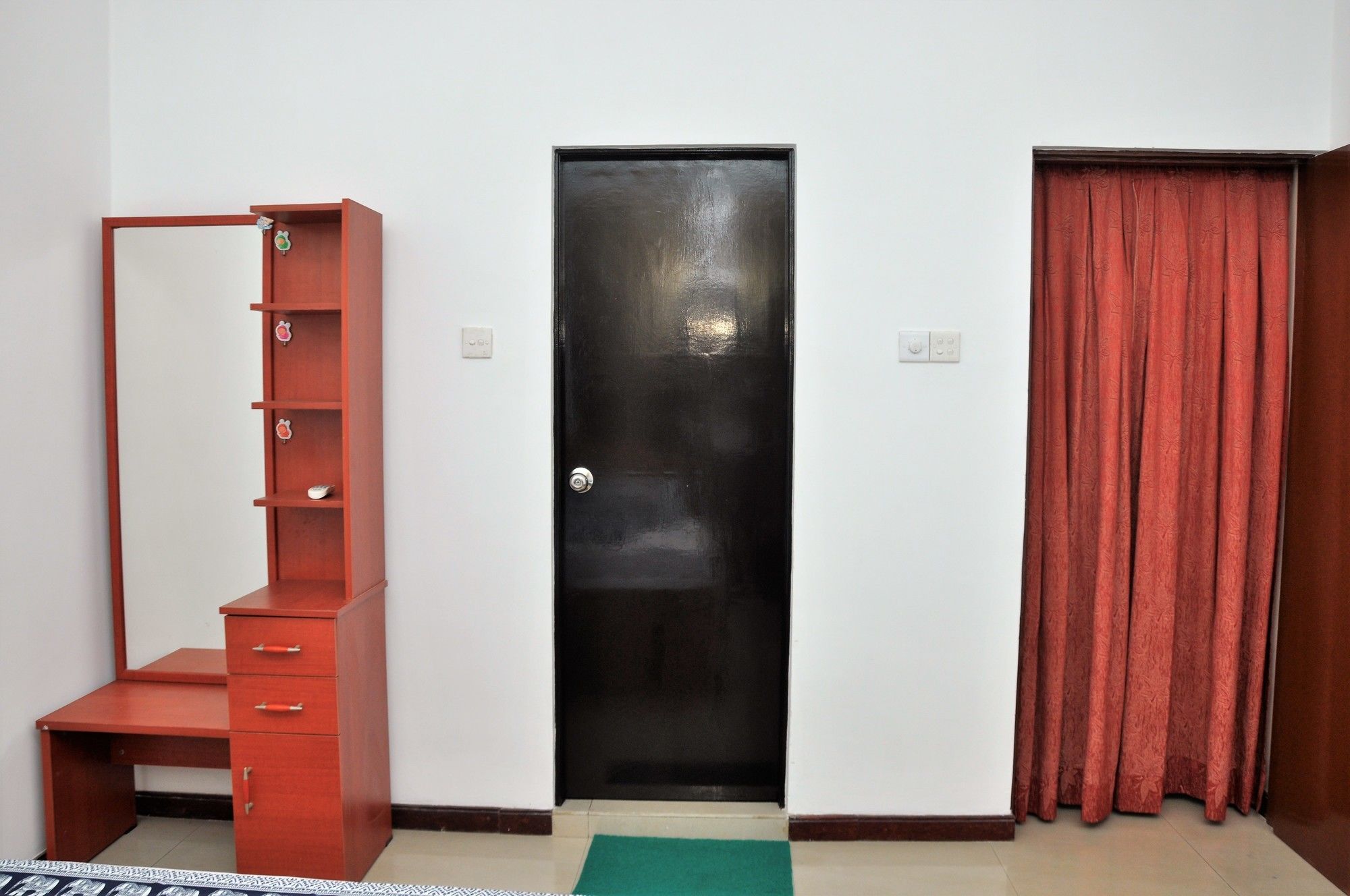 Port View Hostel Kolombo Bagian luar foto